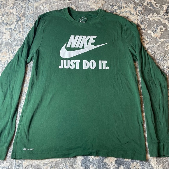 Nike Men's Forest Green Dri-FIT Long Sleeve Tee - Picture 1 of 5